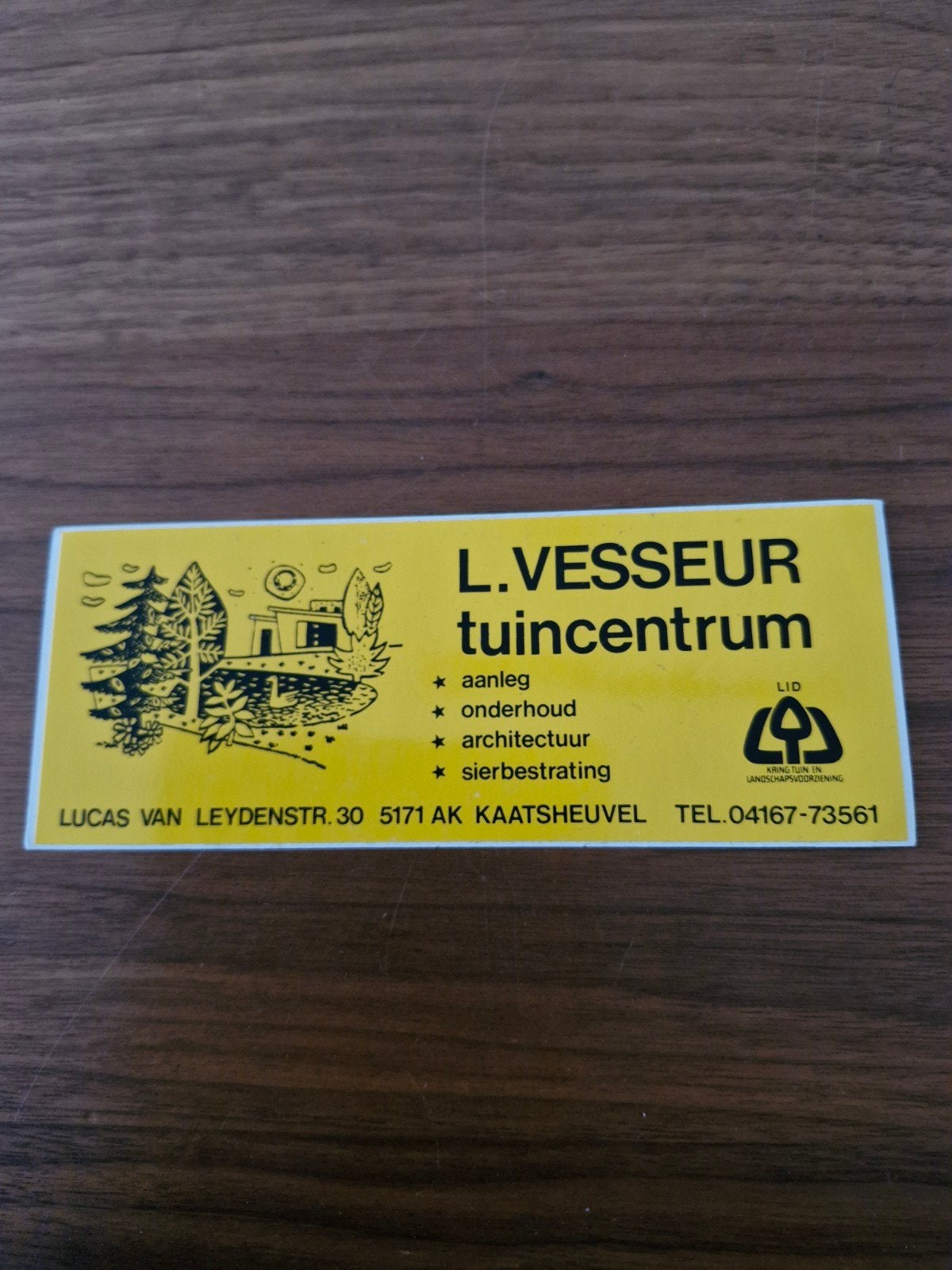 785 Vintage L. Vesseur Tuincentrum Sticker - 18 x 7 cm, Ophalen of Verzenden