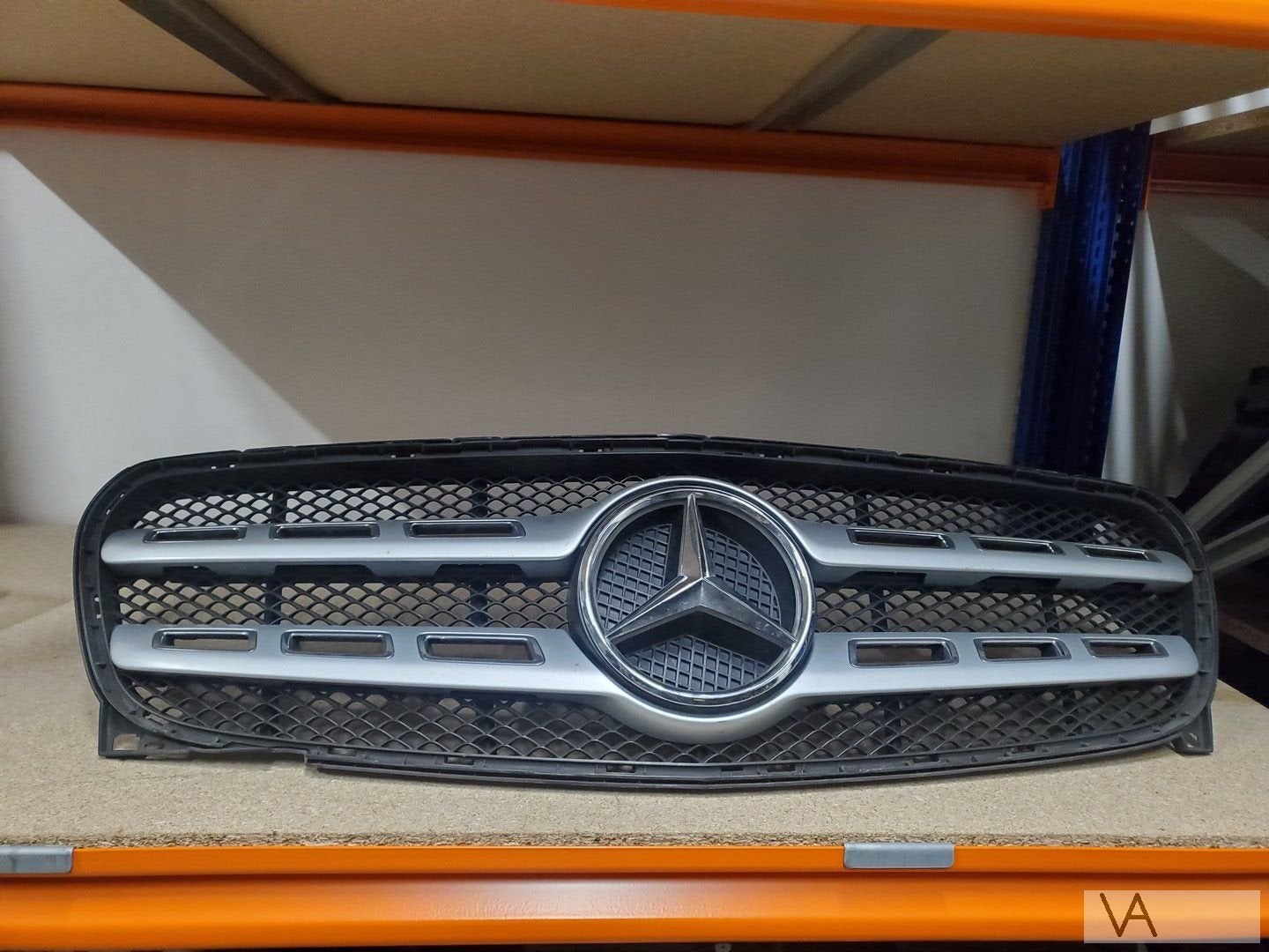 Mercedes GLA X156 2013 - 2022 grille met VERLICHT logo AMG, Gebruikt, -, Ophalen of Verzenden, -