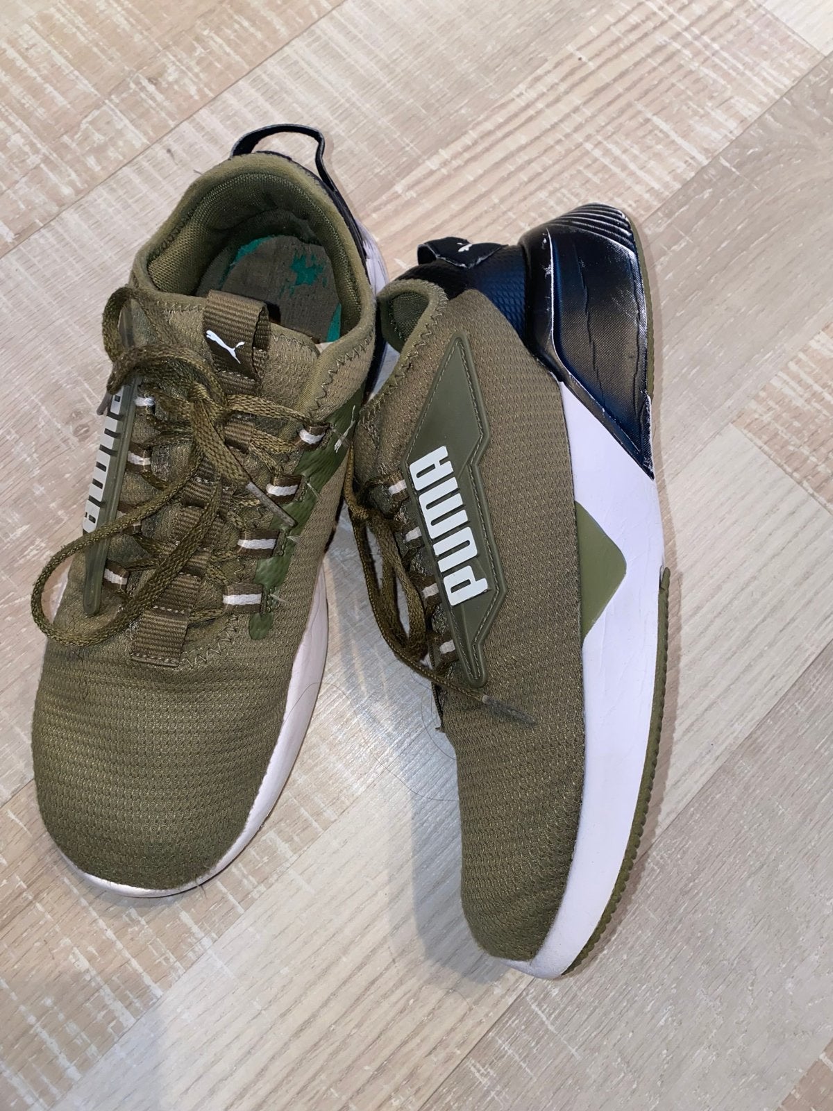 Puma Sneakers Maat 40 - Groen, Ophalen of Verzenden, Gedragen, Groen, Sneakers of Gympen