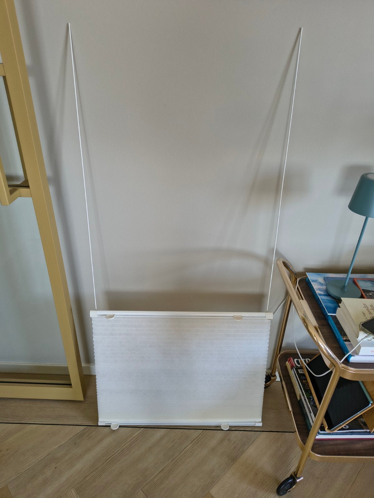 IKEA HORNAVALLMO Plisségordijn - Nieuw, Huis en Inrichting, Ophalen, Inclusief montageonderdelen, Wit, Zo goed als nieuw