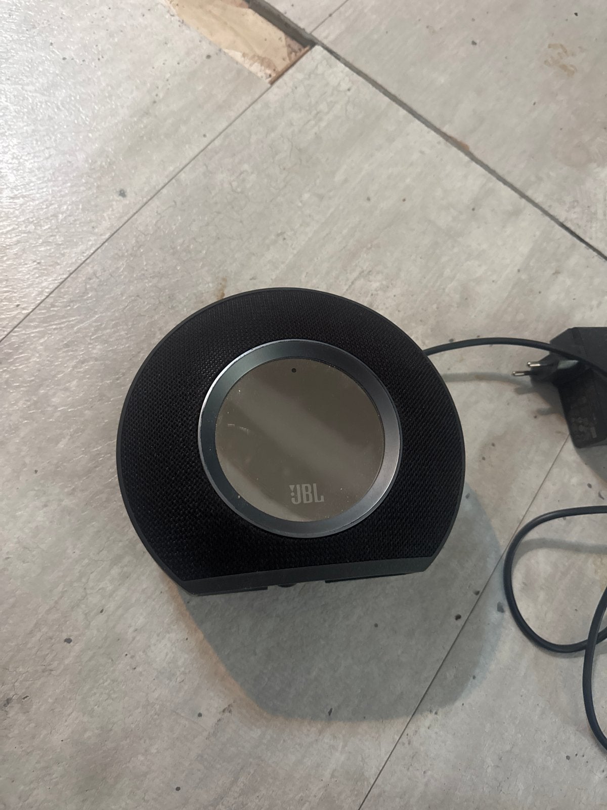 JBL Horizon Bluetooth Wekker Radio met USB-oplaadpoorten