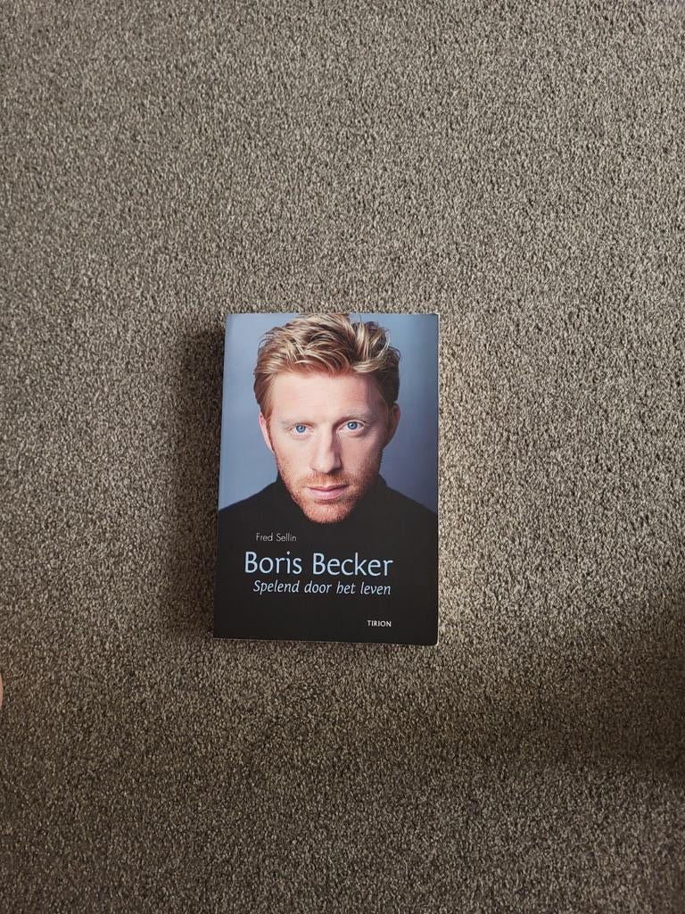Boris Becker: Spelend door het leven - Biografie, Boeken, Ophalen of Verzenden, Zo goed als nieuw, Fred Sellin, Sport