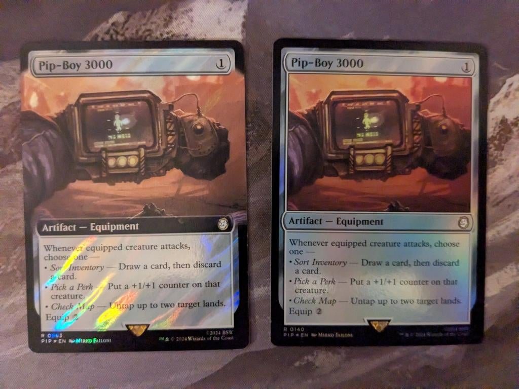 Pip-Boy 3000 Full Art Surge Foil - Magic: The Gathering, Ophalen of Verzenden, Zo goed als nieuw, Losse kaart, Foil