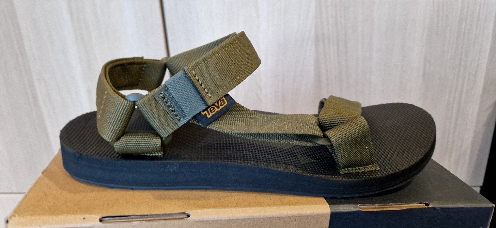 Nieuwe Teva Original Universal Sandalen - Heren - Maat 43 -, Overige kleuren, Nieuw, Teva, Ophalen