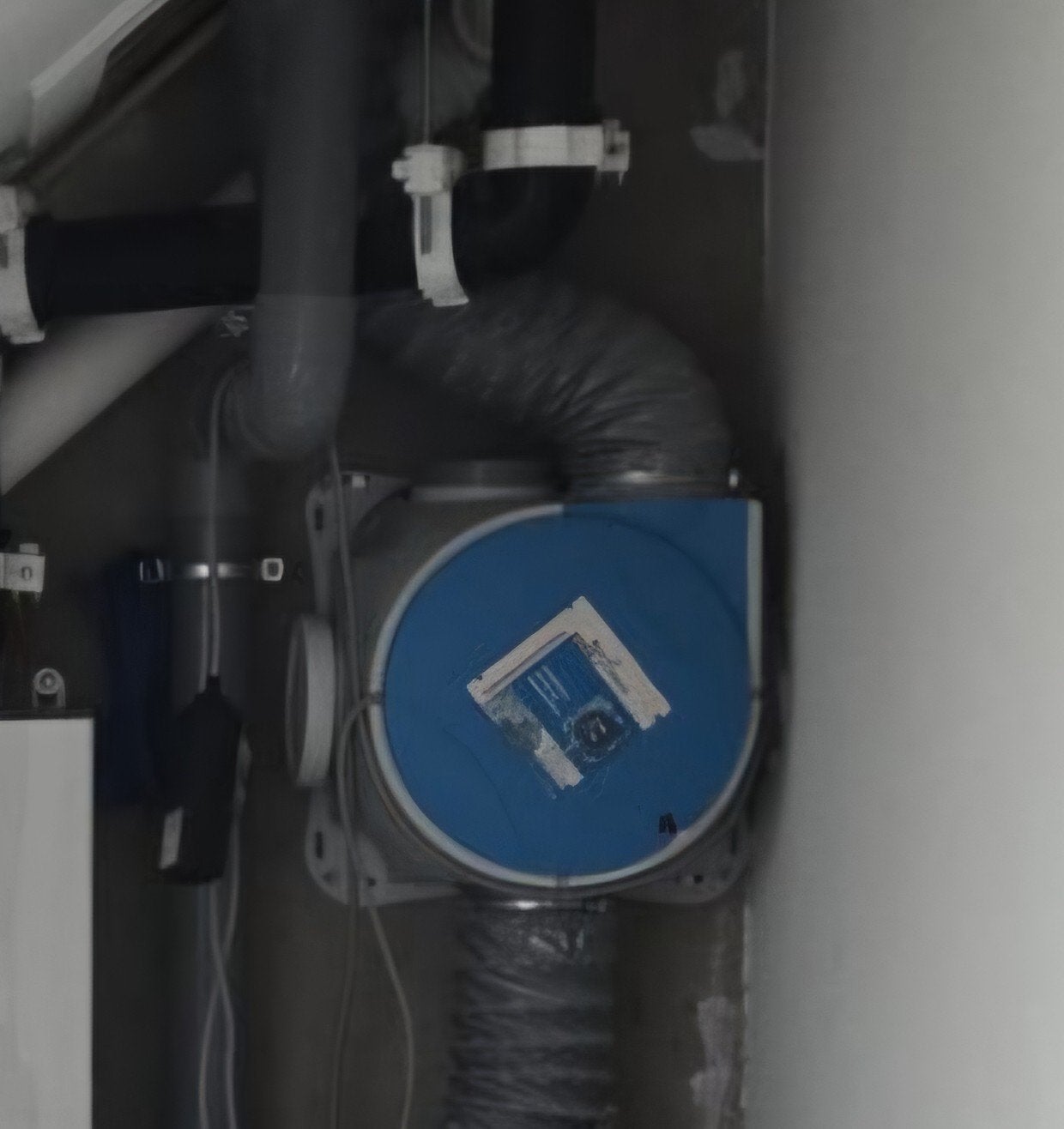 Buva Boxstream met ingebouwde muurafstandsbediening, Ophalen, Gebruikt, Ventilator en Afzuiger