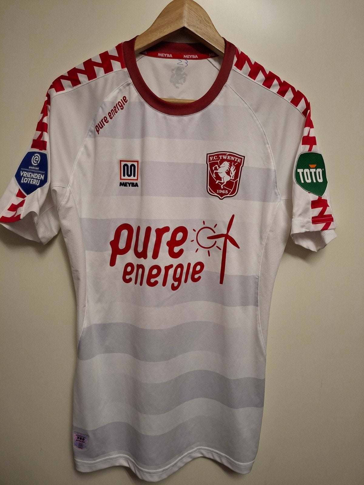 Fc Twente Match Worn Uitshirt Michal Sadilek 2022-2023, Verzamelen, Sportartikelen en Voetbal, Ophalen of Verzenden, Zo goed als nieuw