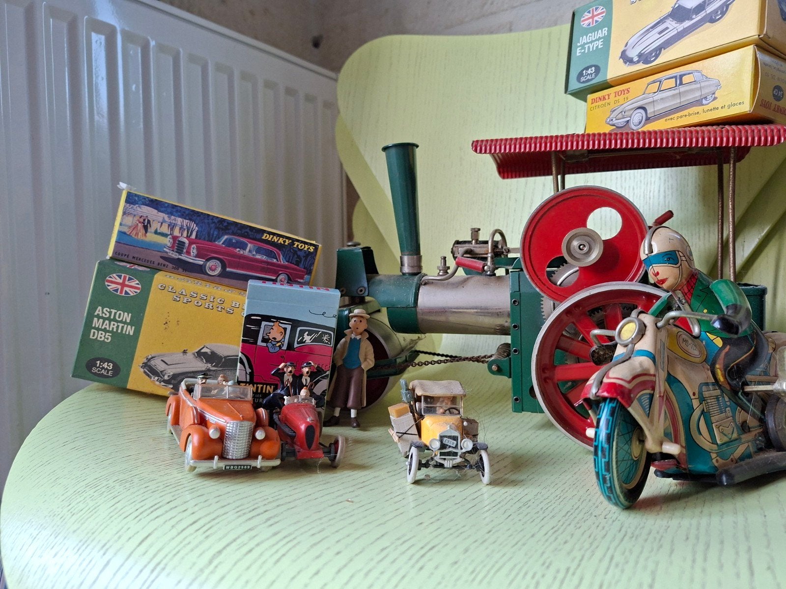 Vintage Dinky Toys en Kuifje figuren, Ophalen of Verzenden, Gebruikt