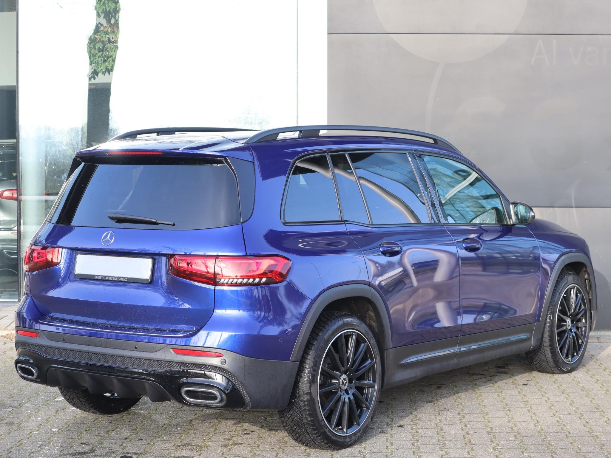 Mercedes-Benz GLB 200 AMG line, 12 maanden, Stof, 4 cilinders, Blauw