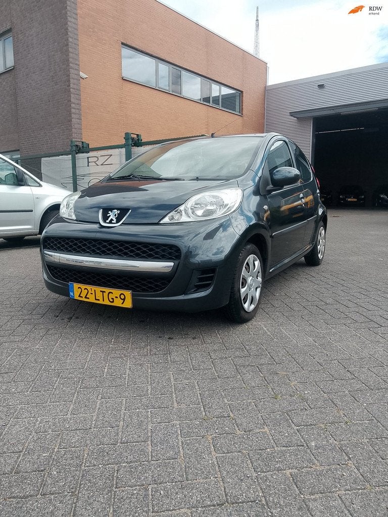 Peugeot 107 1.0-12V XS, Voorwielaandrijving, Stof, Gebruikt, 4 stoelen