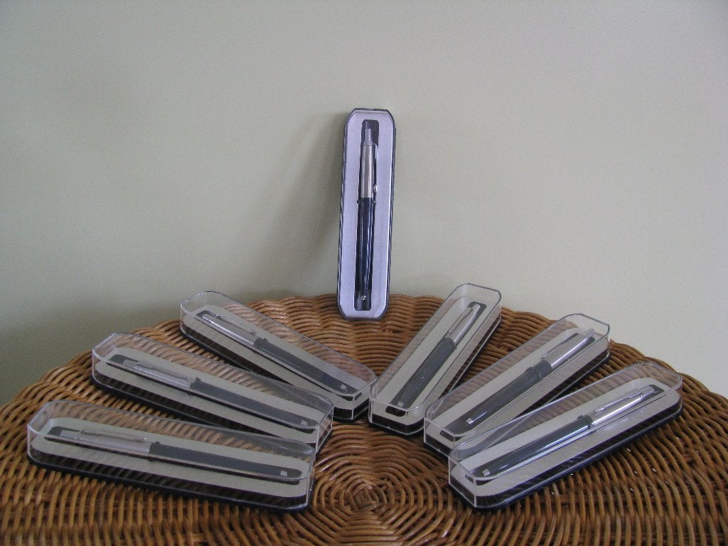 € 30 = 7 x Parker Jotter pen * NIEUW + doosje *, Nieuw, Met doosje, Ophalen of Verzenden, Parker