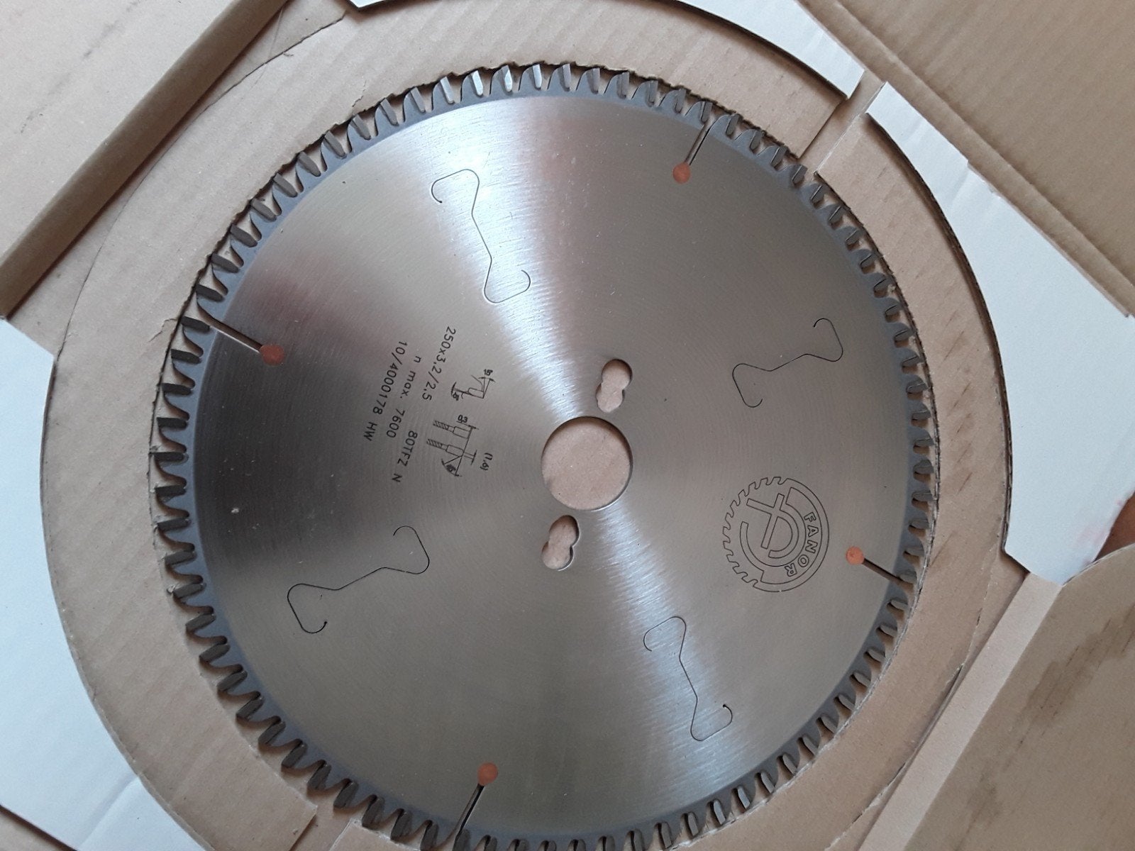 cirkelzaagblad aluminium en plaatmateriaal ijzer zaag hss, Ophalen, 1200 watt of meer, Cirkelzaag, 30 tot 70 mm