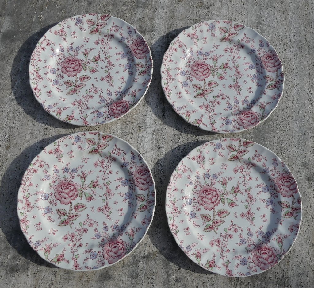 4 Johnson Bros Rose Chintz Dinerborden, Huis en Inrichting, Keuken | Servies, Overige merken, Klassiek, Nieuw, Ophalen of Verzenden