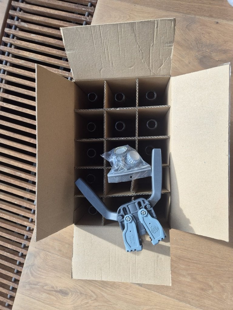 Bierflessenset - flesjes - dopjes - kroonkurkapparaat, Hobby en Vrije tijd, Ophalen of Verzenden, Nieuw