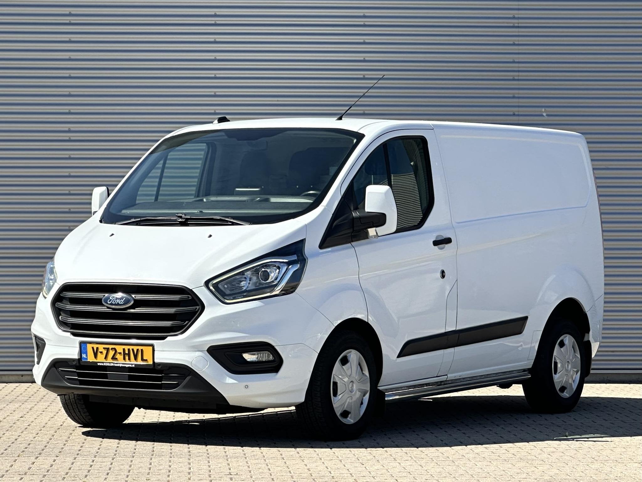 Ford Transit Custom 280 2.0 TDCI L1H1 Trend Automaat|Navi|Cr, Lichtsensor, Stof, Euro 6, 4 cilinders