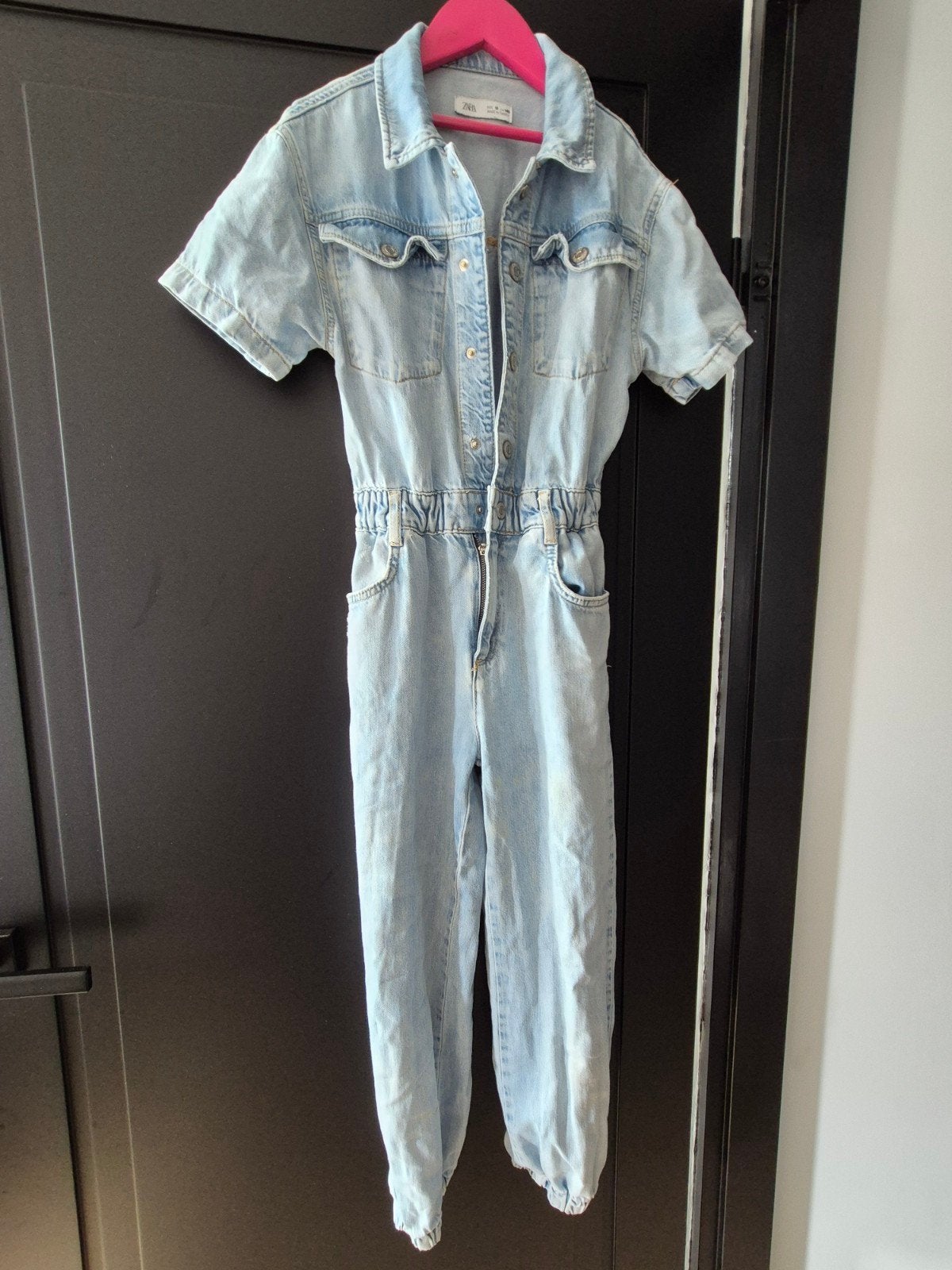 Zara spijkerjumpsuit maat 140, Broek, Gebruikt, Meisje, Ophalen of Verzenden