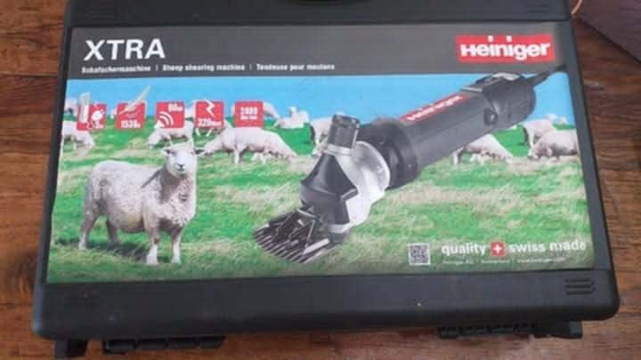 Heiniger Xtra met vijf sets nieuwe messen, Dieren en Toebehoren, Mannelijk, Schaap