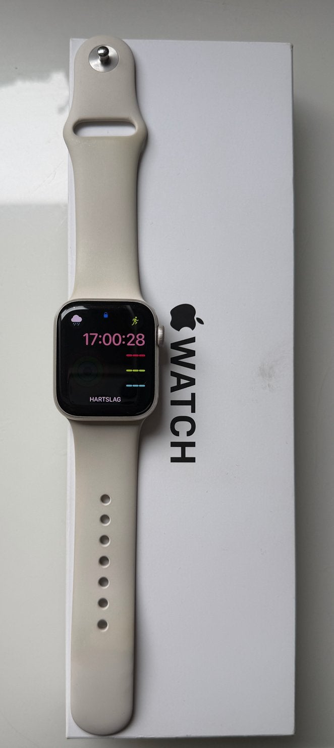 Apple watch SE, IOS, Ophalen of Verzenden, Zo goed als nieuw, Waterdicht