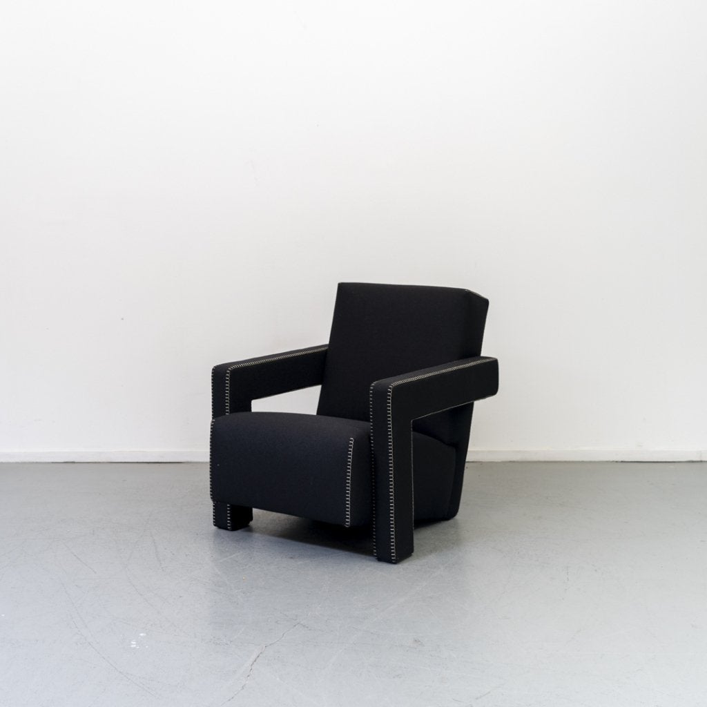 2x Cassina Utrecht G Rietveld 637 Stoel Zwart – Stof, Huis en Inrichting, Fauteuils, Niet ingevuld, Niet ingevuld, Nieuw, Ophalen of Verzenden