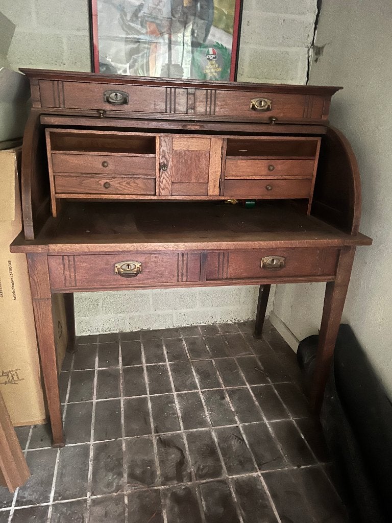 Leuk charmant Antiek Bureau, Antiek en Kunst, Ophalen