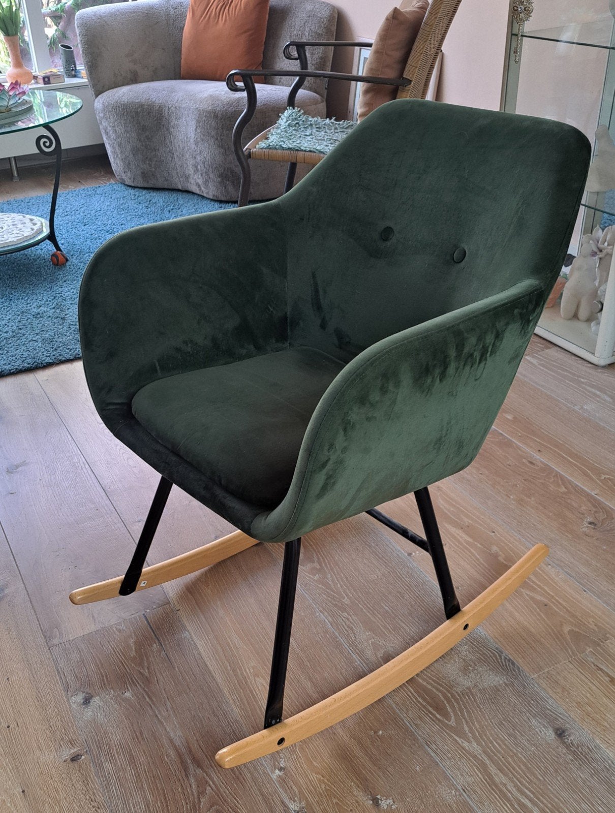 Schommelstoel van Leen Bakker met zachte velvet bekl, Modern, Comfortabel, Hout, Ophalen of Verzenden, Zo goed als nieuw