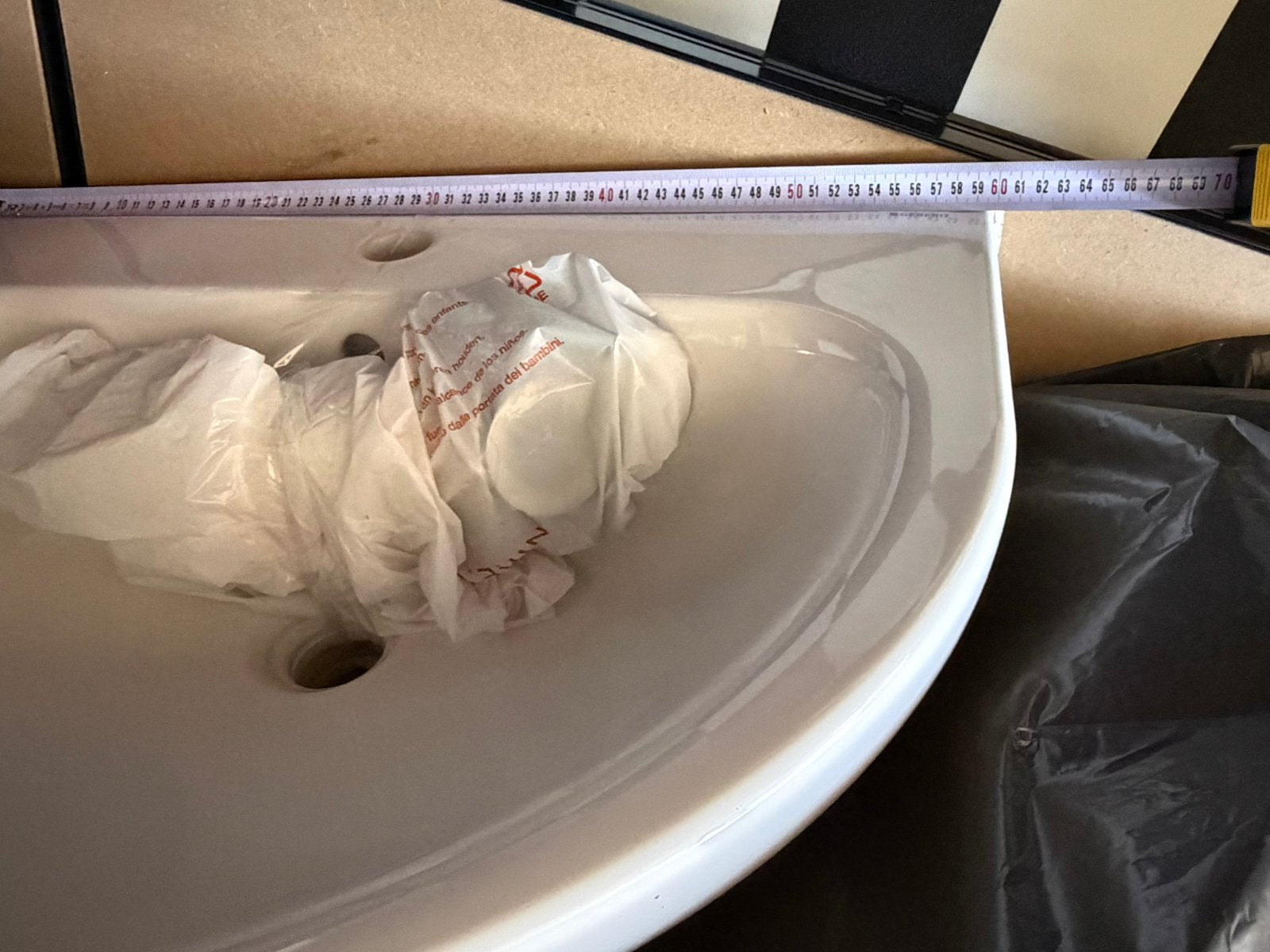 Wasbak met spiegel en planchet, Ophalen, 50 tot 100 cm, Zo goed als nieuw, Minder dan 100 cm