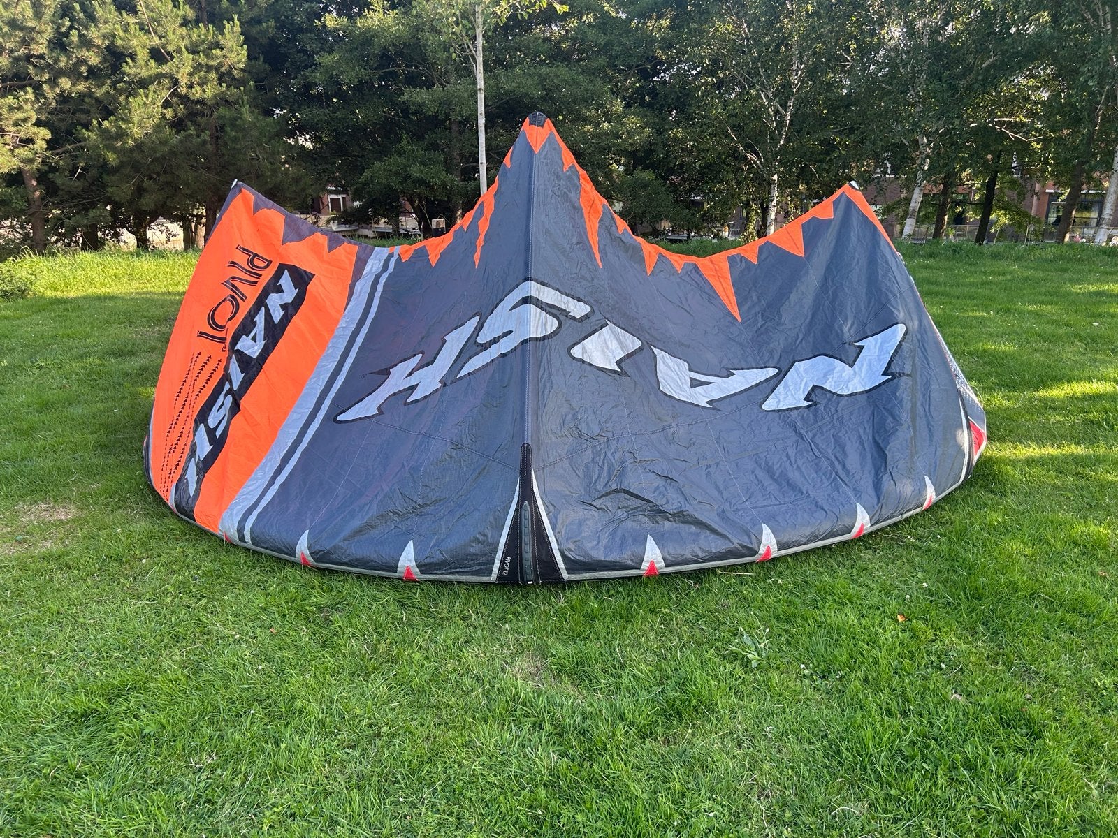 Naish Pivot 12m2 9m2 6m2 Kite met Bar, Bar, Geen board, Ophalen of Verzenden, Zo goed als nieuw