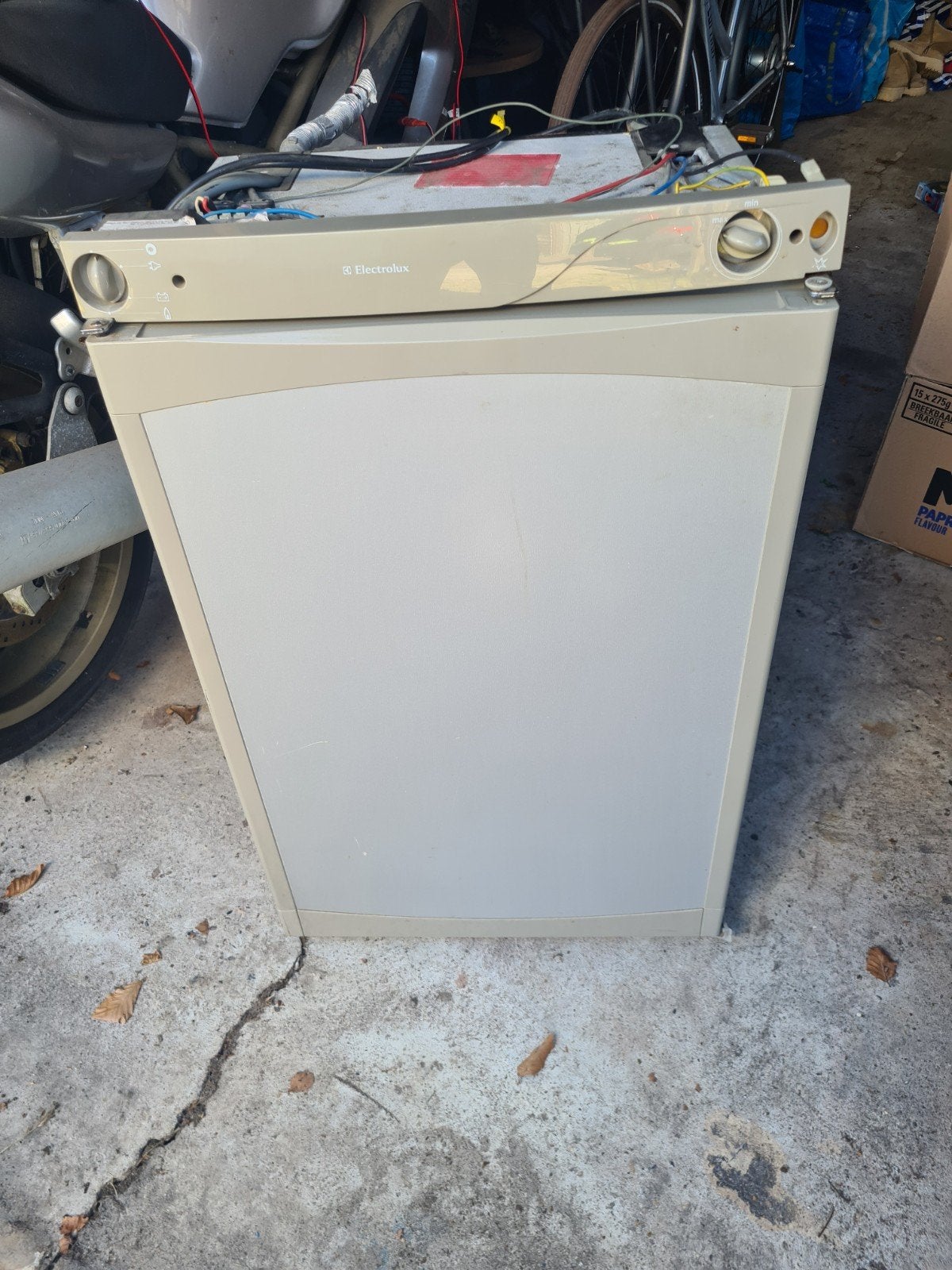 Dometic Electrolux Koelkast RM 6401L - 53x55x83 cm, Ophalen, Gebruikt, 45 tot 60 cm, Met vriesvak