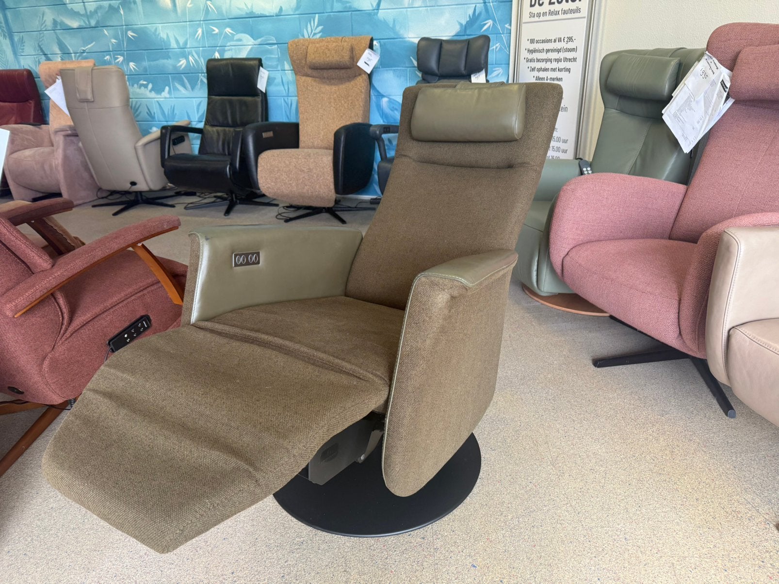 Prominent sta op stoel relax fauteuil gratis bezorging, Ophalen of Verzenden, Zo goed als nieuw, Leer, Ruim 100 fauteuils gestoomd en nagekeken
