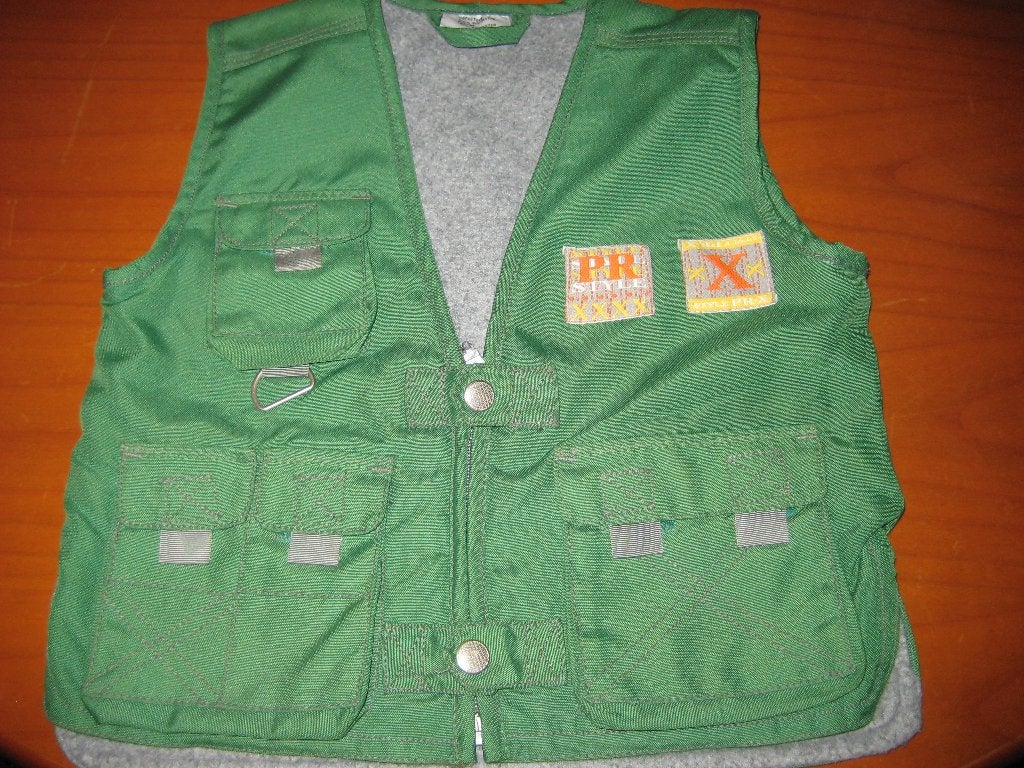 Groen vestje, 116 (283), Ophalen of Verzenden, Zo goed als nieuw, Jongen, Trui of Vest