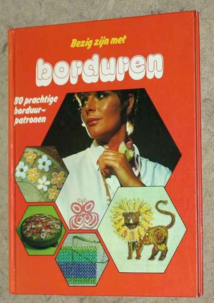 Bezig zijn met borduren - 0732, Ophalen of Verzenden, Zo goed als nieuw, Borduren en Naaien