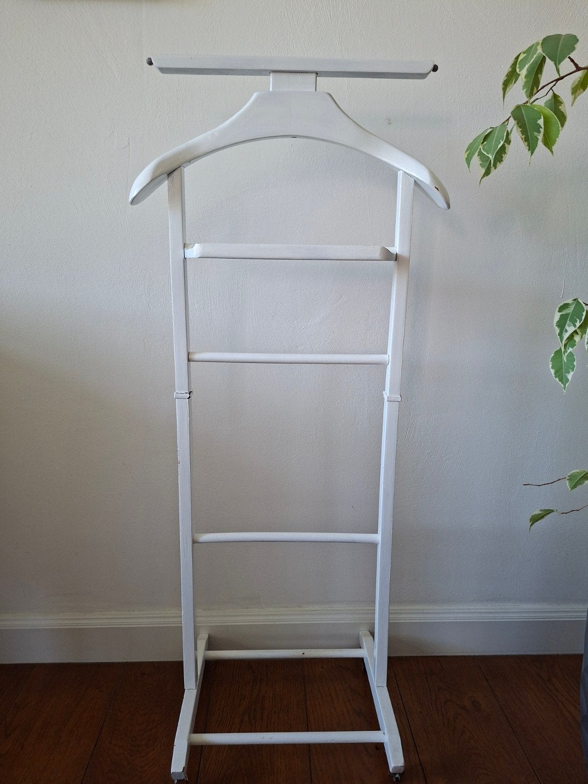 Witte staande kapstok met wieltjes, Huis en Inrichting, Ophalen, Gebruikt, Staande kapstok, 150 tot 200 cm