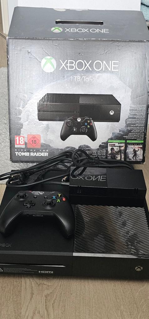 Xbox One 1TB versie, Ophalen of Verzenden, Zo goed als nieuw, 1 TB, Met 1 controller