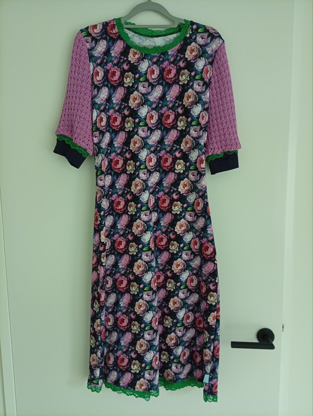 Elizz jurk met pioenrozen draagmaat M nieuw!, Kleding | Dames, Jurken, Maat 38/40 (M), Blauw, Elizz, Nieuw