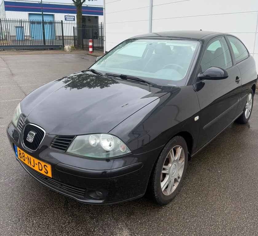 Seat Ibiza 1.4-16V Sport Nap Airco Cruise Trekhaak, Voorwielaandrijving, 15 km/l, 4 cilinders, Origineel Nederlands