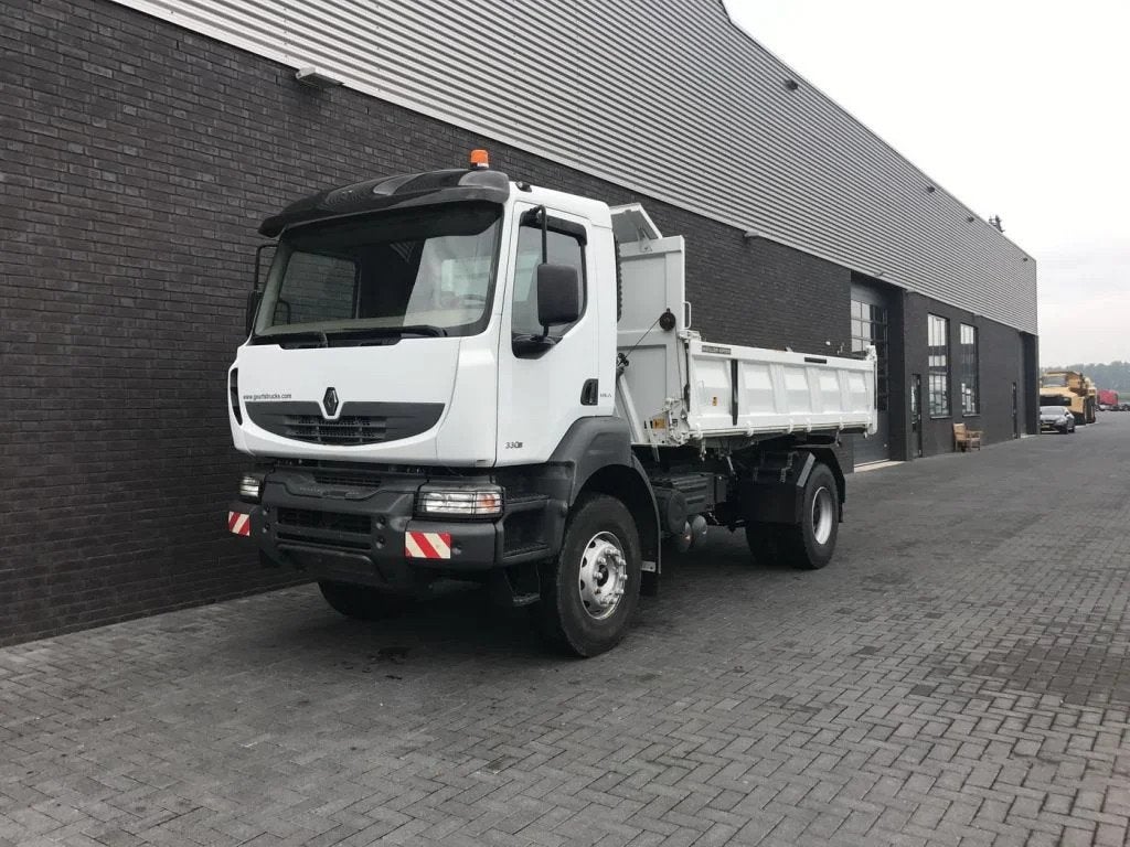 Renault Kerax 330 DXI 4X2 KIPPER/TIPPER ONLY 27.000 KM !, Auto's, Achterwielaandrijving, Renault, Origineel Nederlands, Bedrijf