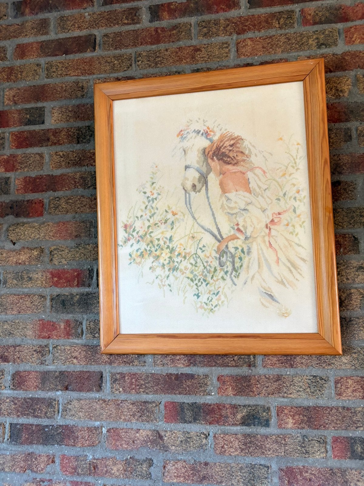 Mooi geborduurd schilderij vrouw met paard, Huis en Inrichting, Woonaccessoires | Schilderijen, Tekeningen en Foto's, Ophalen