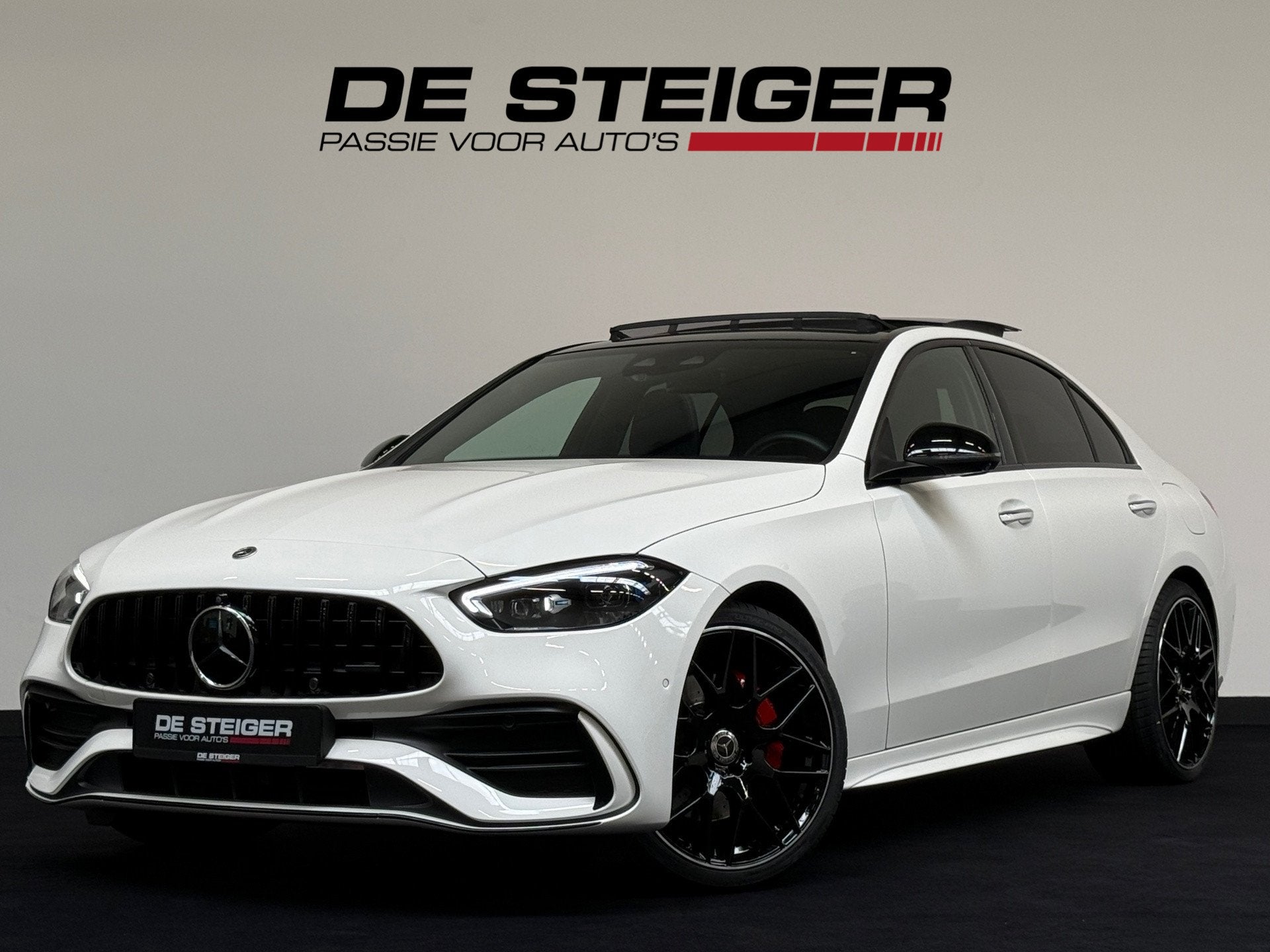Mercedes-Benz C-klasse 300 e AMG Pano Memory Burmester Distr, Automaat, Achterwielaandrijving, Gebruikt, Zwart
