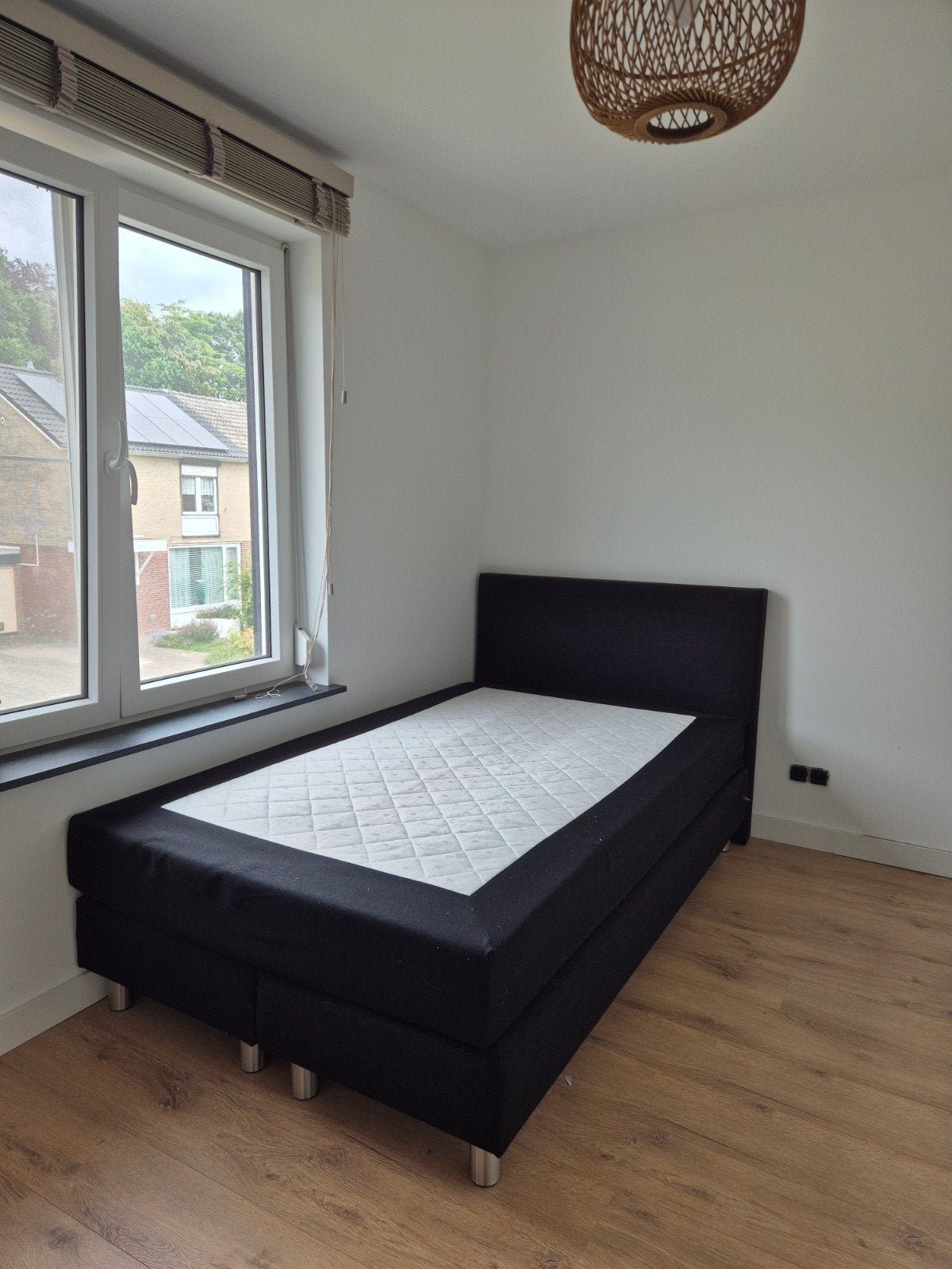 Zwarte eenpersoons boxspring (twijfelaar), Ophalen, Eenpersoons, Zwart, Zo goed als nieuw