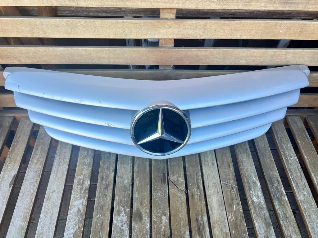 Mercedes B-Klasse W169 Originele Grill, Auto-onderdelen, Carrosserie en Plaatwerk, Ophalen, Gebruikt, Voor, Mercedes-Benz