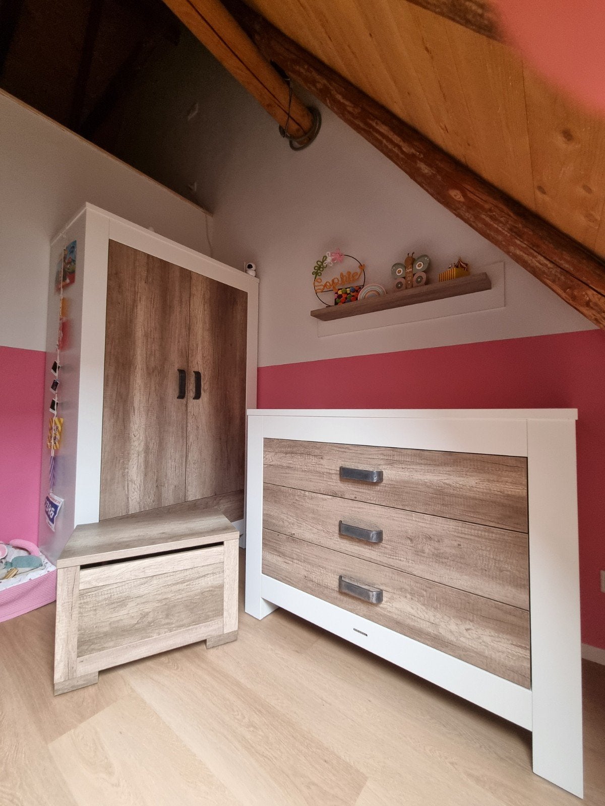 Kidsmill Long Island babykamer Set: Commode, Kast, ledikant, Ophalen, Zo goed als nieuw