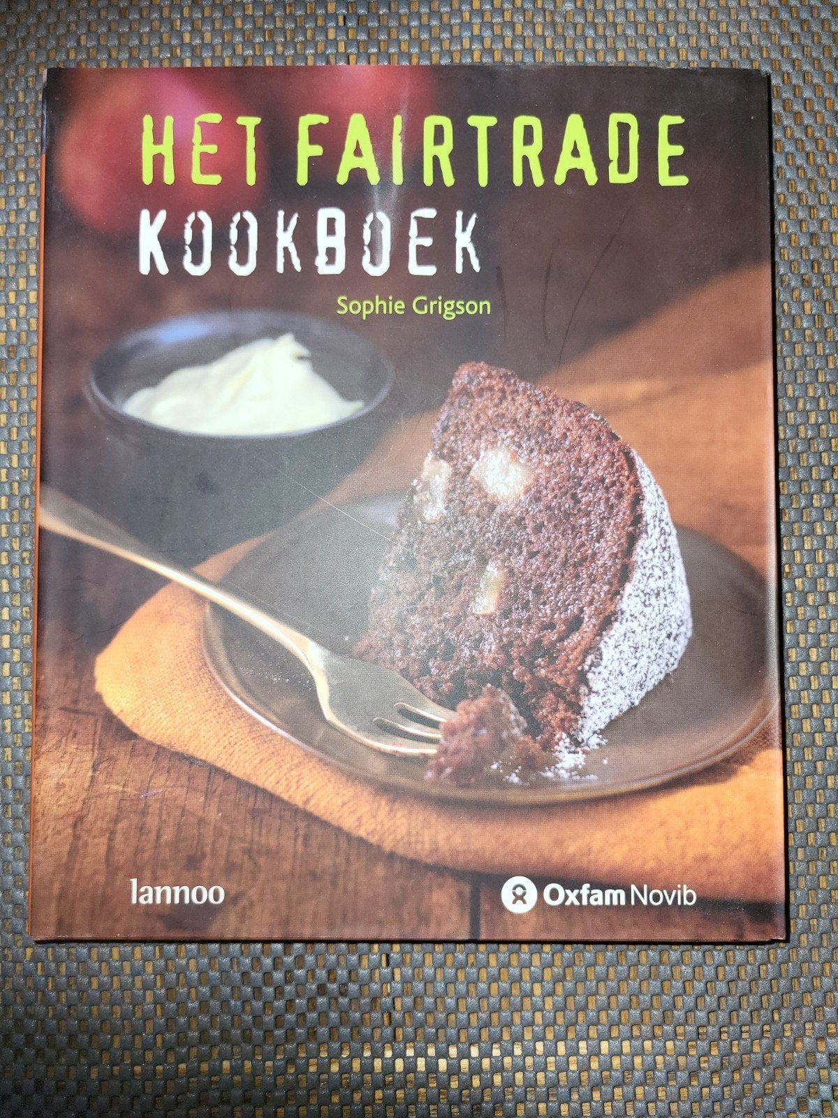 Het fairtrade kookboek,  sophie grigson, Ophalen of Verzenden, Zo goed als nieuw