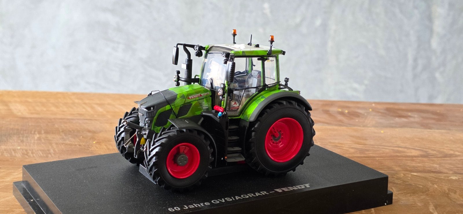 Fendt 620 Vario GVS Agrar 1:32, Ophalen of Verzenden, Nieuw, Tractor of Landbouw, Overige merken