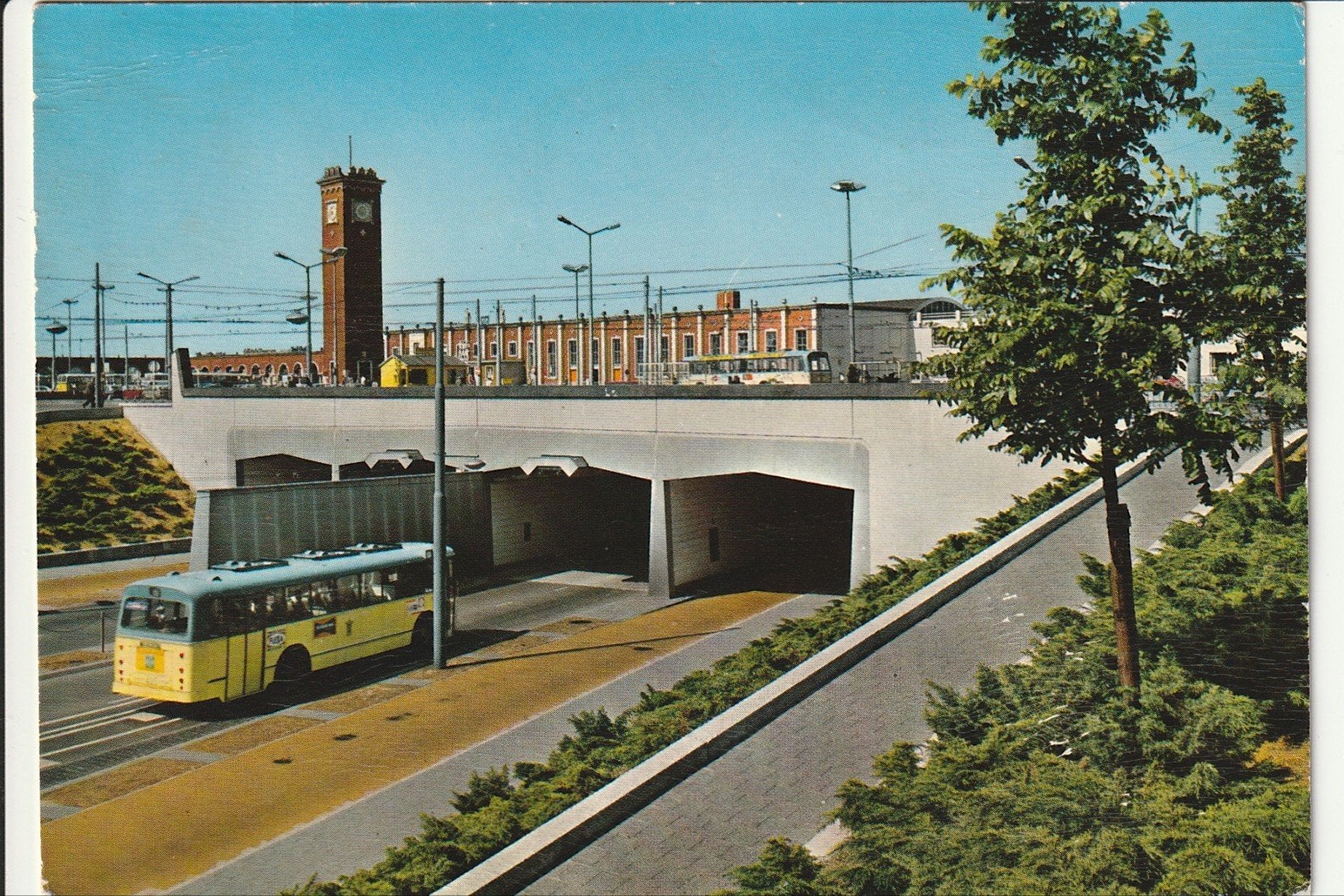 NIJMEGEN TUNNEL MET STATION CENTRALE VERVOER DIENST STADSBUS, Ophalen of Verzenden, 1960 tot 1980, Gelopen, Gelderland