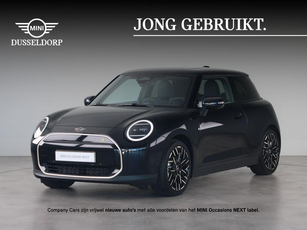 MINI Cooper SE Favoured Pakket M (bj 2025, automaat), Met garantie (alle), 4 stoelen, Blauw, 315 min