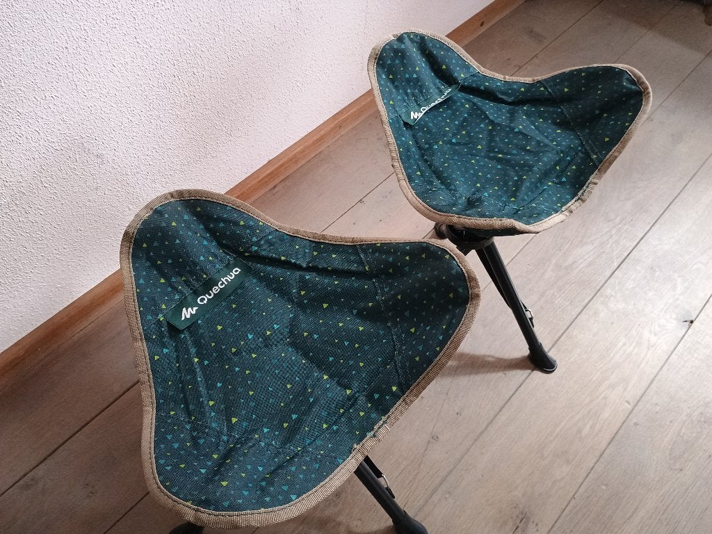 Twee camping/vis stoeltjes van Decathlon, Ophalen of Verzenden, Zo goed als nieuw, Campingstoel