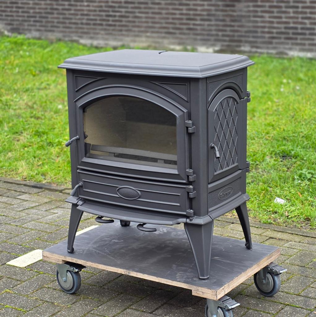Houtkachel Dovre 640CB, Huis en Inrichting, Kachels, Houtkachel, Ophalen of Verzenden, Zo goed als nieuw, Vrijstaand