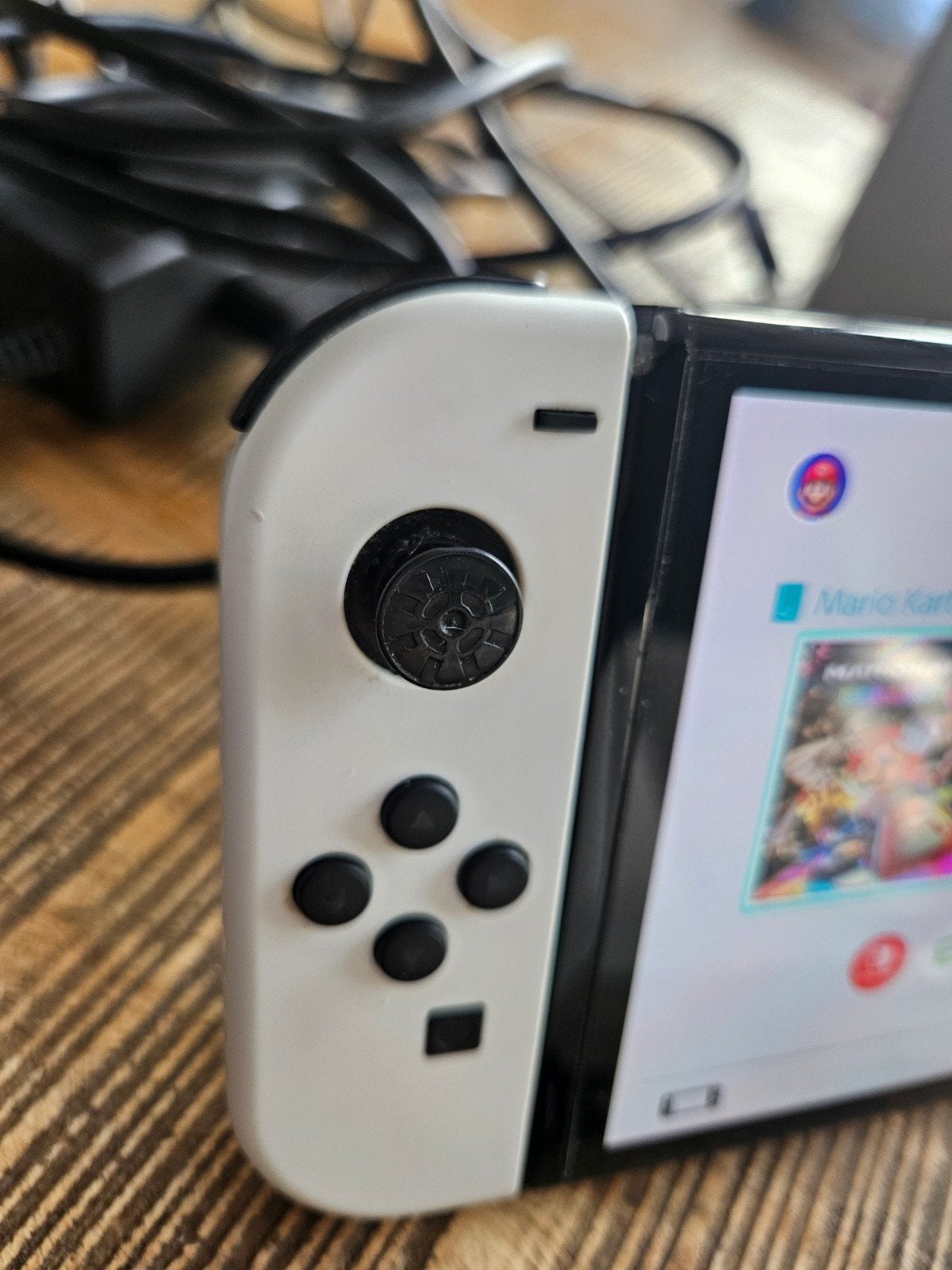 Foto 5 van Nintendo Switch OLED met Mario Kart 8 Deluxe en extra's