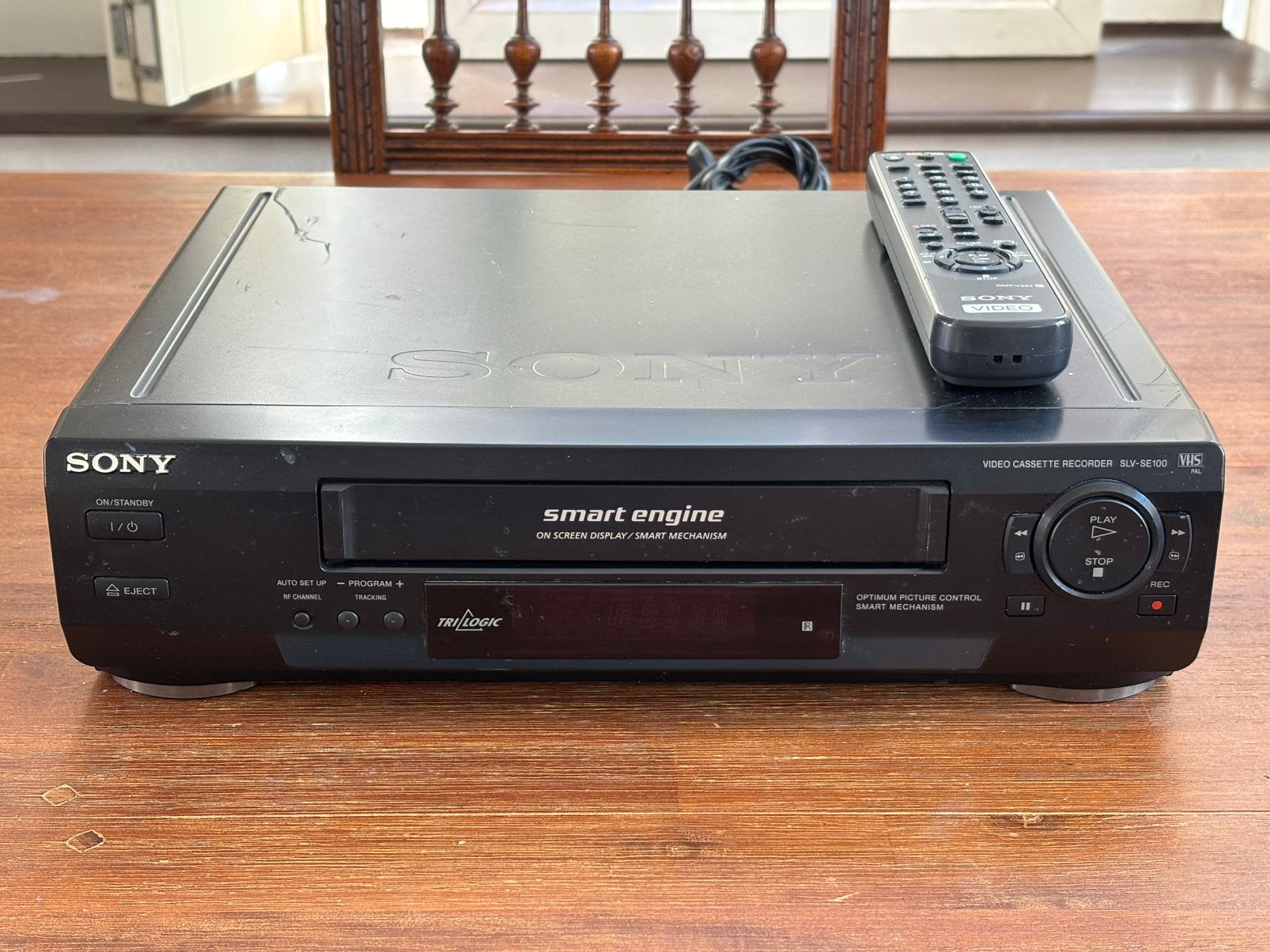 Sony SLV-SE100 VHS PAL video cassette recorder, Ophalen of Verzenden, Gebruikt, VHS-speler of -recorder