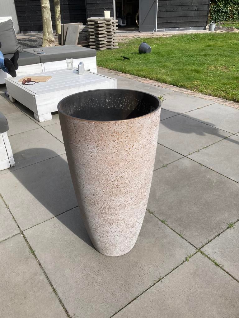 Hoge bloempot binnen/buiten, Ophalen, Kunststof, 40 cm of meer, Rond