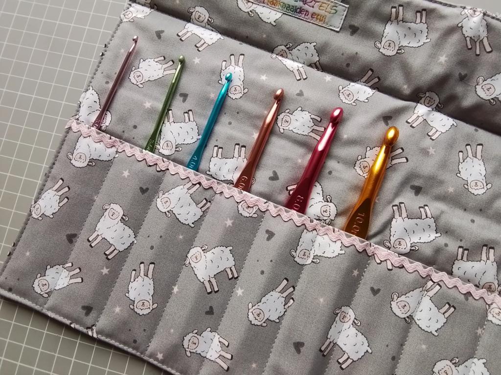 Haaknaalden etui Schaapjes., Ophalen of Verzenden, Nieuw, Haken, Overige typen
